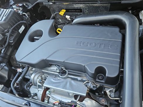 Used 2024 GMC Terrain SLE image 14