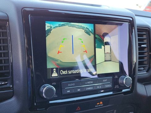 Used 2023 Nissan Frontier PRO-4X w/ Pro-4X Premium Package image 15