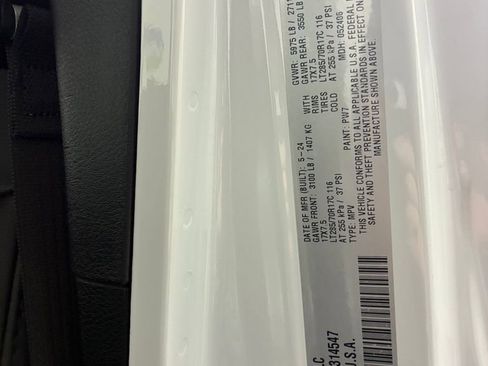 Used 2024 Jeep Wrangler Rubicon w/ Convenience Group image 20