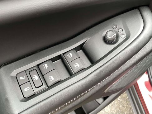 New 2026 Jeep Grand Cherokee Limited image 19