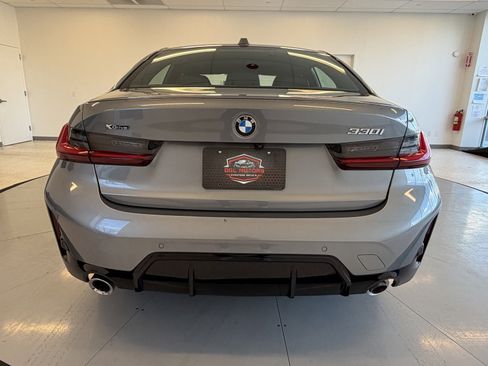 Used 2023 BMW 330i xDrive Sedan w/ M Sport Package image 6