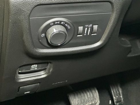 New 2026 Jeep Grand Cherokee Laredo X AWD/4WD image 19