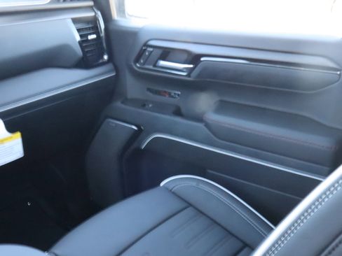 New 2026 GMC Sierra 1500 AT4X AWD/4WD image 11