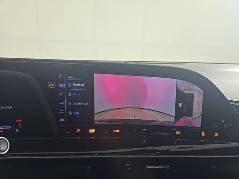 Certified 2023 Cadillac Escalade Sport Platinum w/ Heavy-Duty Trailer Package image 10