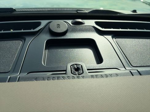 Used 2025 Ford Bronco Big Bend image 21