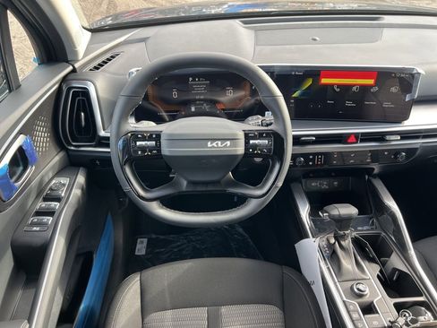 New 2026 Kia Sorento LX image 10