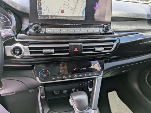Certified 2023 Kia Seltos EX AWD/4WD image 25