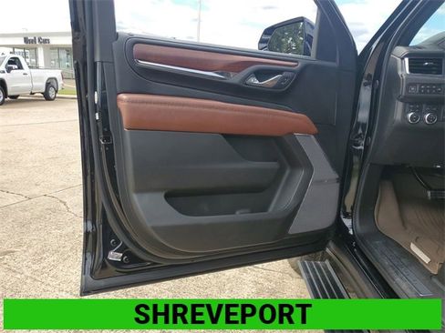 Certified 2024 GMC Yukon XL Denali Ultimate image 23