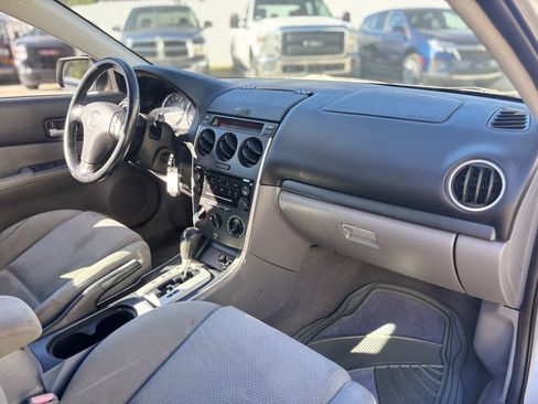Used 2008 MAZDA MAZDA6 i Sport Value Edition image 11