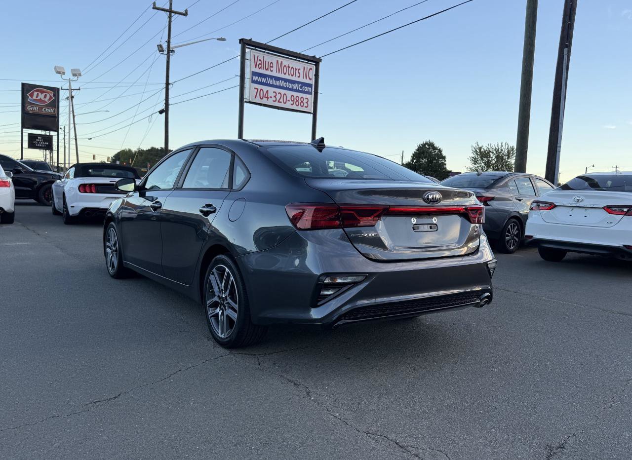 Used 2019 Kia Forte S FWD image 4