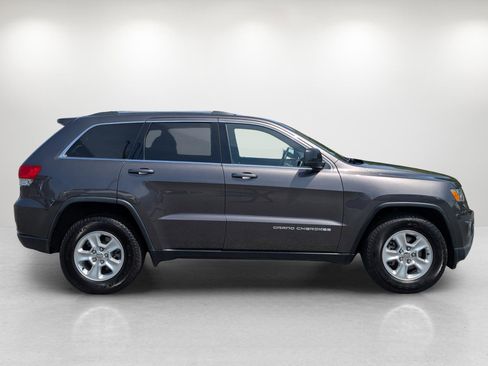 Used 2015 Jeep Grand Cherokee Laredo w/ Quick Order Package 23E image 4