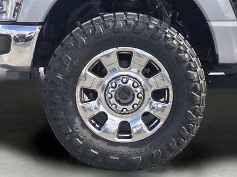 Used 2023 Ford F250 Lariat w/ Tow Technology Package AWD/4WD image 17