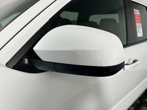 New 2025 Toyota Tacoma SR5 image 9