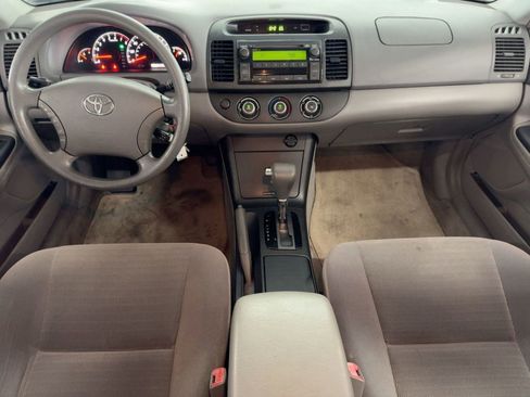 Used 2006 Toyota Camry image 15
