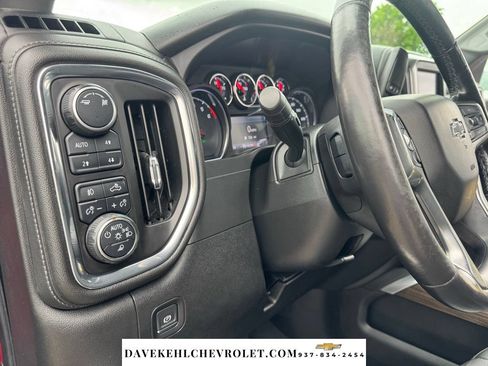 Used 2019 Chevrolet Silverado 1500 LT Trail Boss AWD/4WD image 15