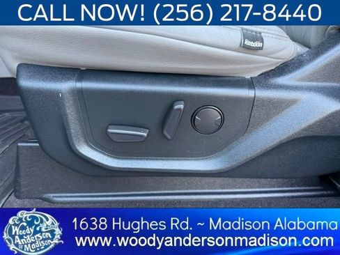 Used 2020 Ford F150 XLT w/ Equipment Group 302A Luxury AWD/4WD image 18