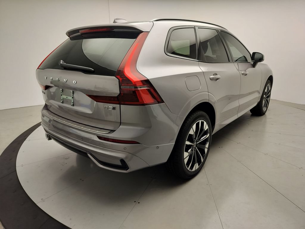 Used 2026 Volvo XC60 B5 Plus w/ Protection Package Premier AWD/4WD image 5