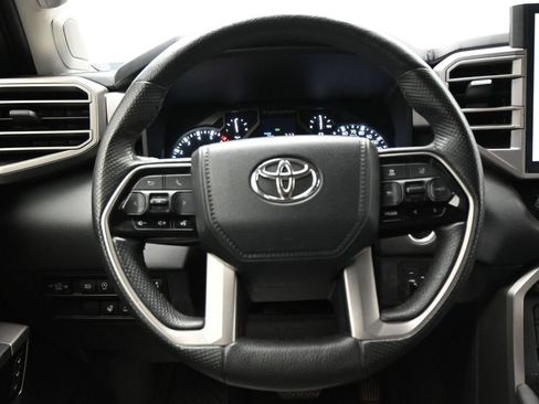 Used 2023 Toyota Tundra Limited AWD/4WD image 15