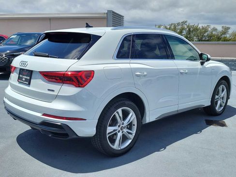 Used 2022 Audi Q3 2.0T Premium w/ Convenience Package AWD/4WD image 6