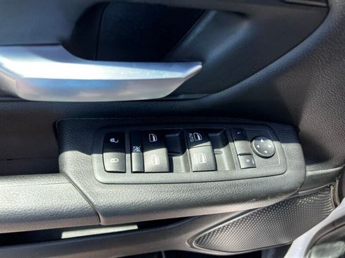 Used 2022 RAM 1500 Tradesman AWD/4WD image 22