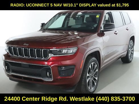 Used 2021 Jeep Grand Cherokee L Overland w/ Luxury Tech Group IV AWD/4WD image 4