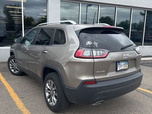 Used 2020 Jeep Cherokee Latitude Lux w/ Comfort/Convenience Group AWD/4WD image 2