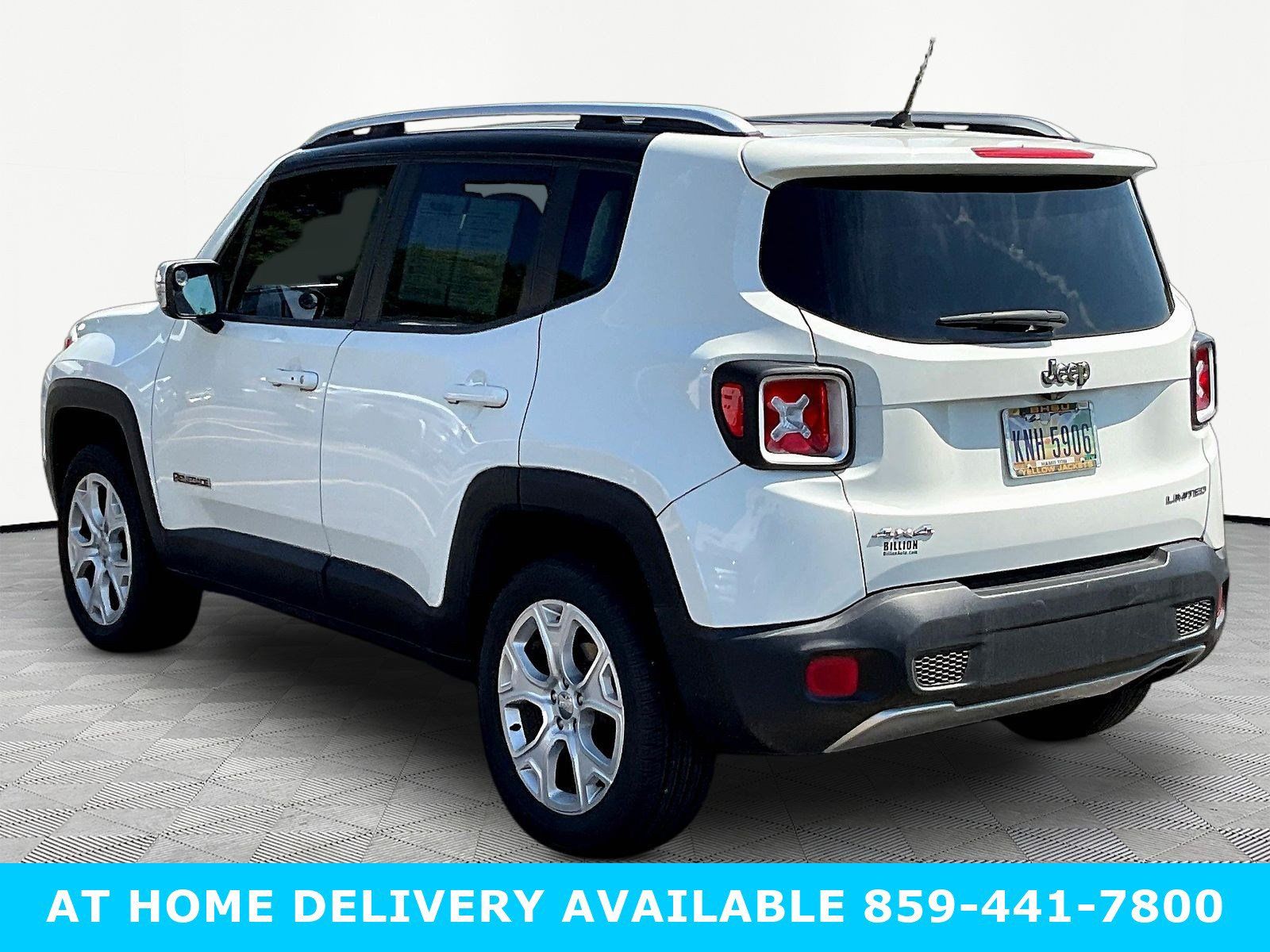 Used 2016 Jeep Renegade Limited AWD/4WD image 4