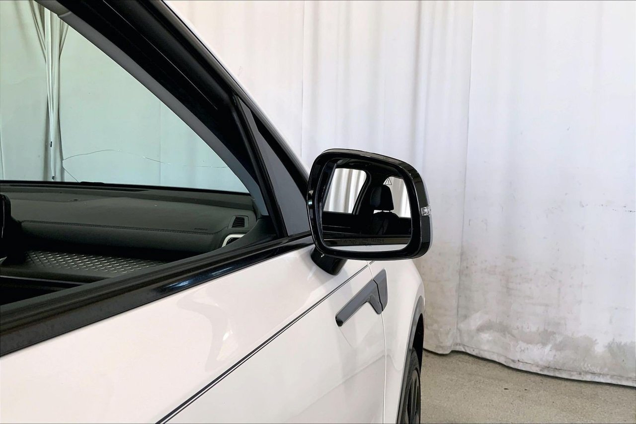 Used 2022 Kia Sorento SX AWD/4WD image 11