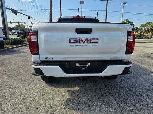 New 2026 GMC Canyon Elevation image 4