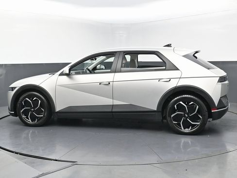 Used 2023 Hyundai Ioniq 5 SEL w/ Cargo Package image 10