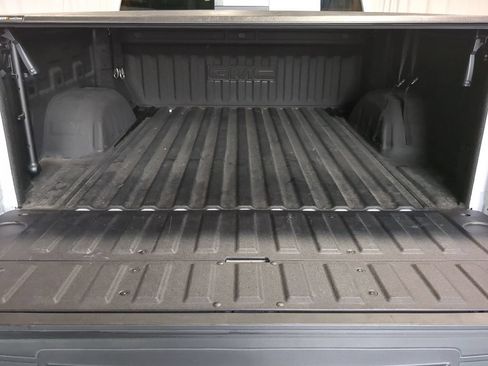 Used 2025 GMC Sierra 1500 Denali AWD/4WD image 40