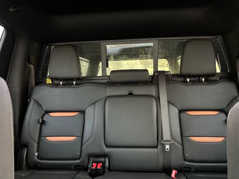 Used 2024 GMC Sierra 2500 AT4 w/ AT4 Premium Plus Package image 22