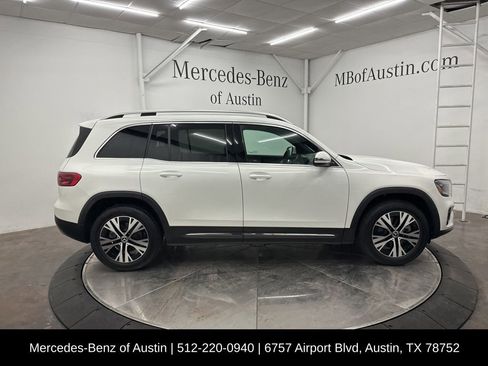 Certified 2025 Mercedes-Benz GLB 250 GLB 250 image 9