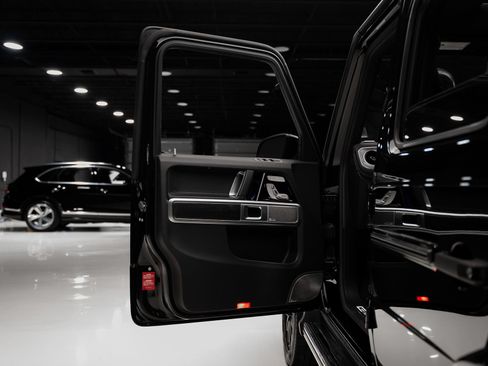 Used 2021 Mercedes-Benz G 550 w/ AMG Line image 54
