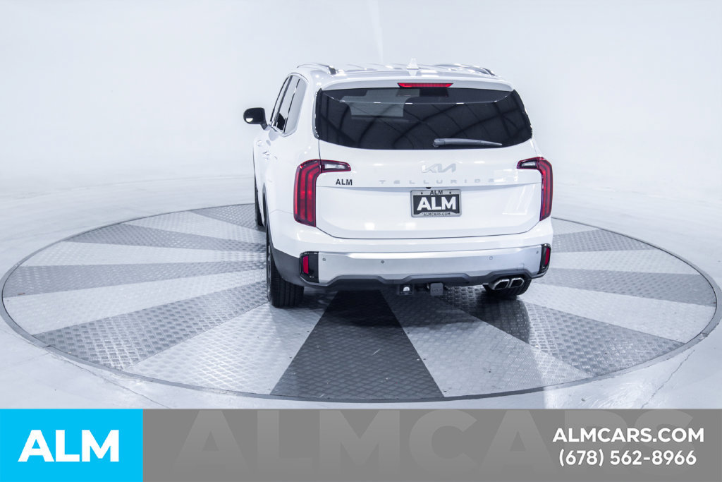 Used 2024 Kia Telluride S w/ S Sunroof Package FWD image 7