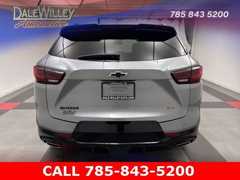 Used 2025 Chevrolet Blazer RS image 5