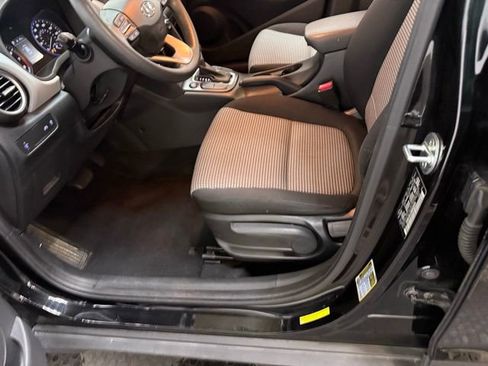 Used 2021 Hyundai Kona SE image 21