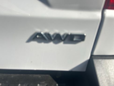 Used 2024 Ford Maverick Lariat w/ 4K Tow Package image 7