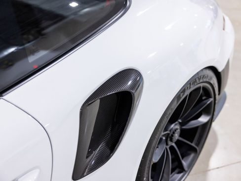 Used 2018 Porsche 911 GT2 RS image 24