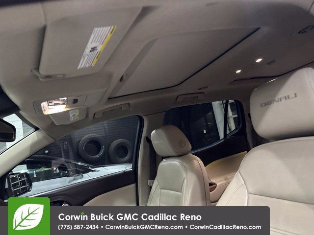 Used 2017 GMC Acadia Denali w/ Technology Package AWD/4WD image 12