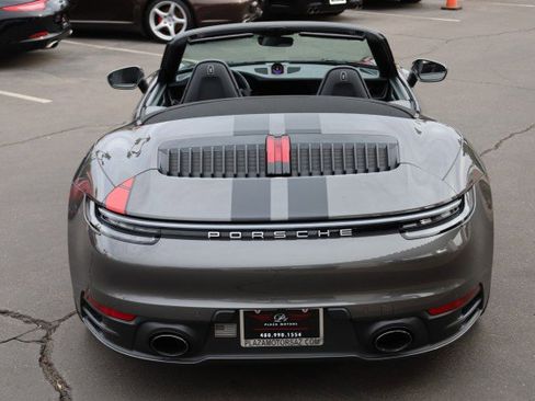 Used 2020 Porsche 911 Carrera S image 15