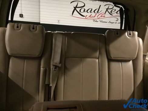 Used 2017 Ford Expedition Limited w/ Equipment Group 301A AWD/4WD image 33