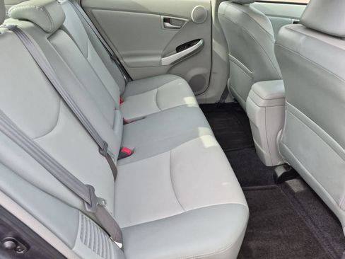 Used 2013 Toyota Prius Four FWD image 20