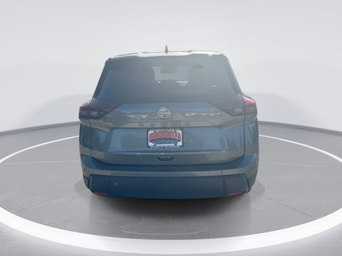 Used 2024 Nissan Rogue S FWD image 5