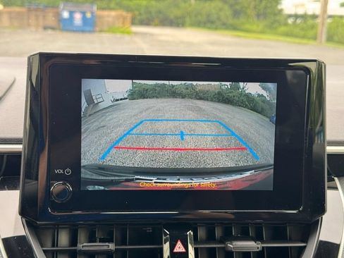 Used 2025 Toyota Corolla SE FWD image 30