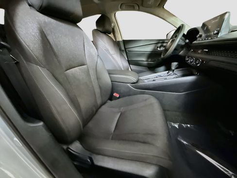 Used 2024 Honda Accord EX image 29