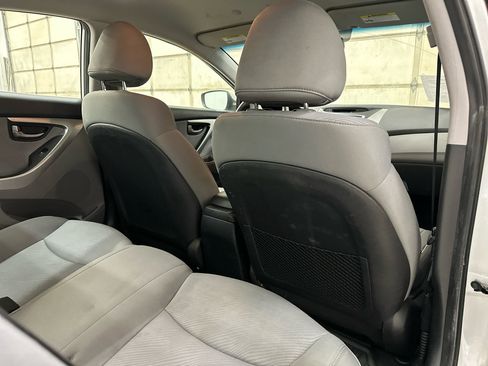 Used 2012 Hyundai Elantra GLS w/ Preferred Pkg 3 image 32