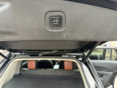 Used 2016 GMC Terrain SLT w/ Open Road Package AWD/4WD image 35