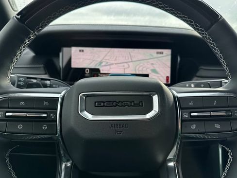 New 2026 GMC Acadia Denali w/ Super Cruise Package AWD/4WD image 29