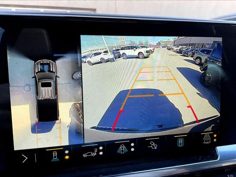 Used 2023 Chevrolet Silverado 1500 LT Trail Boss w/ LT Trail Boss Premium Package image 19